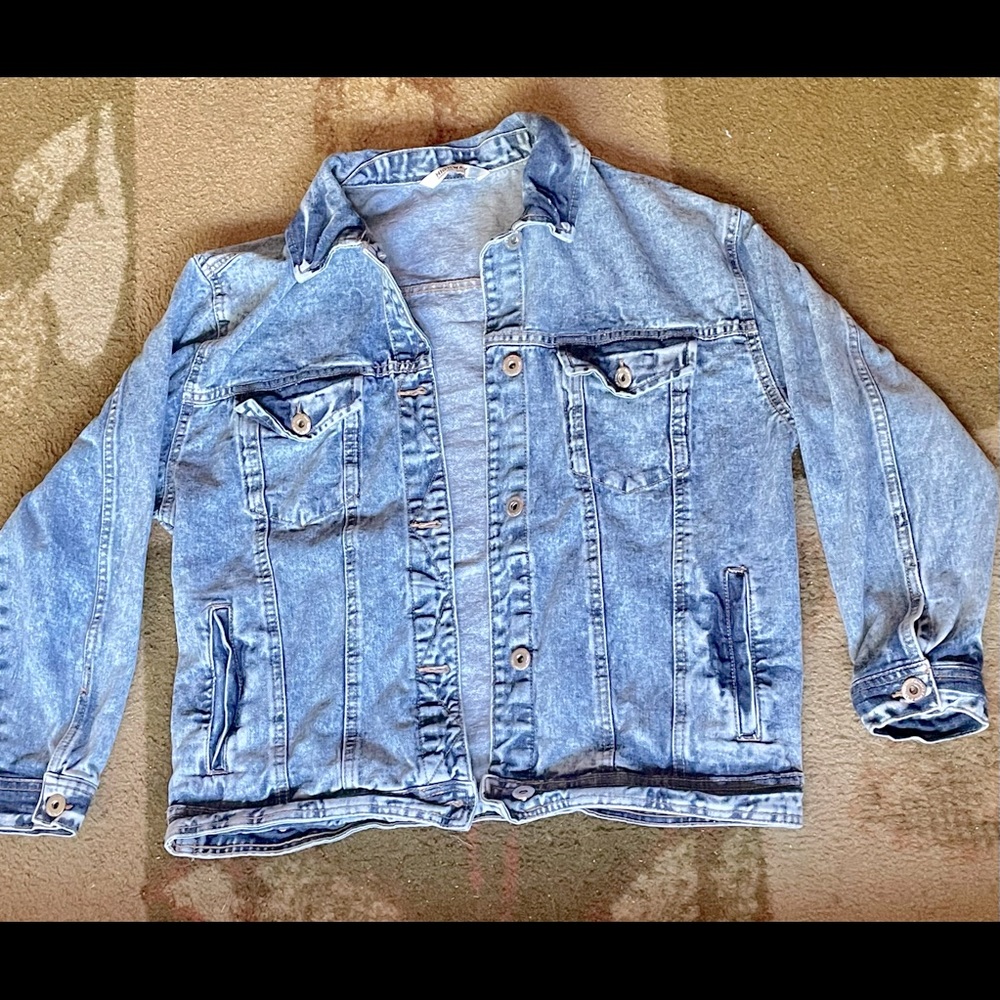 Women’s jean jacket
